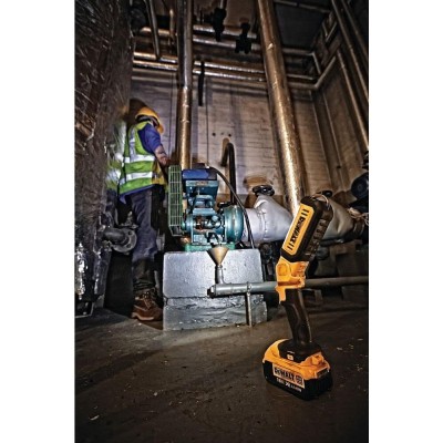 Dewalt DCL050-XJ ფანარი ელემენტზე 18V