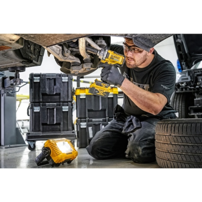 DEWALT ფანარი 18V აკუმლიატორის გარეშე-DCL077-XJ DEWALT ფანარი 18V აკუმლიატორის გარეშე-DCL077-XJ