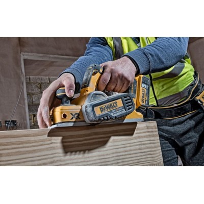 DEWALT DCP580N-XJ 18V LI-ION XR უსადენო შალაშინი