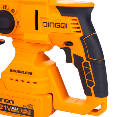 აკუმულატორული ბურღი DINGQI 1050302 (21 V, 18 MM)